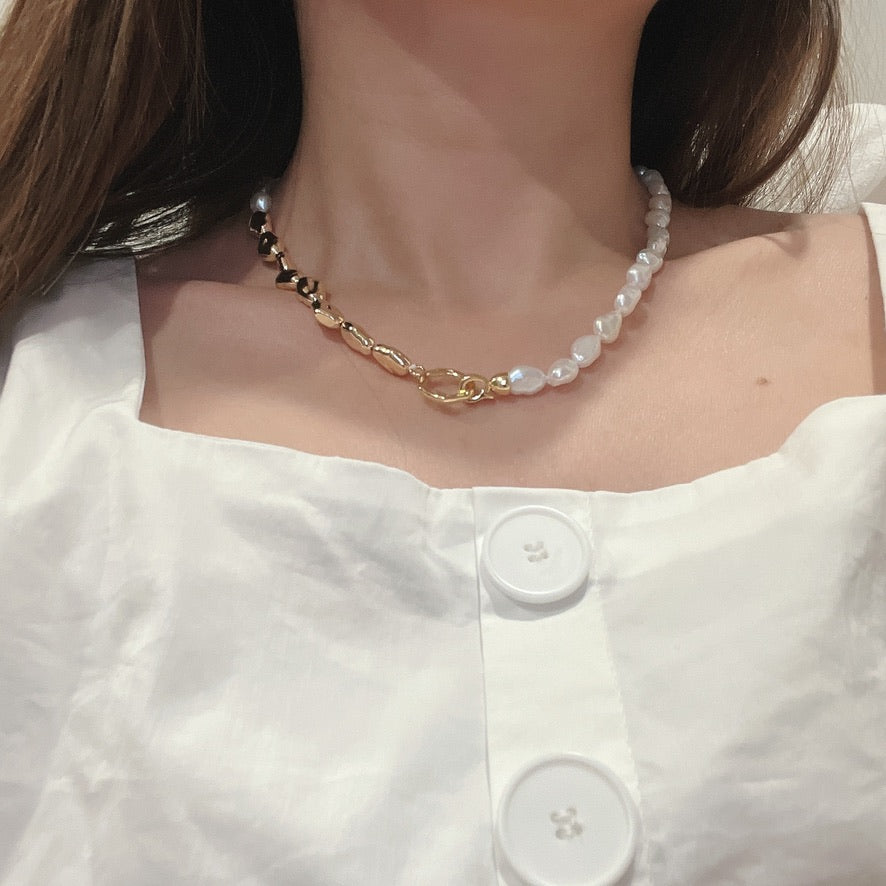 Baroque Pearl Necklace