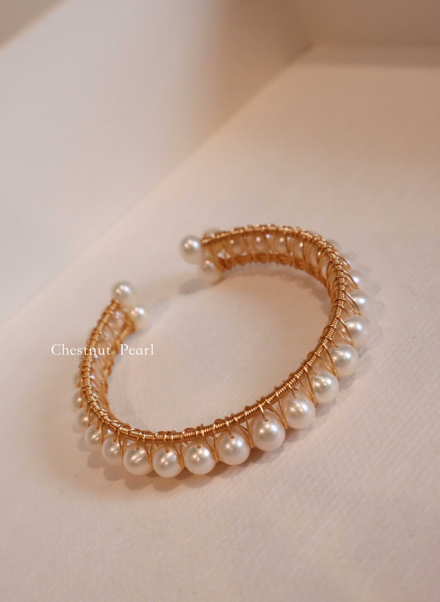 Retro Pearl Bracelet