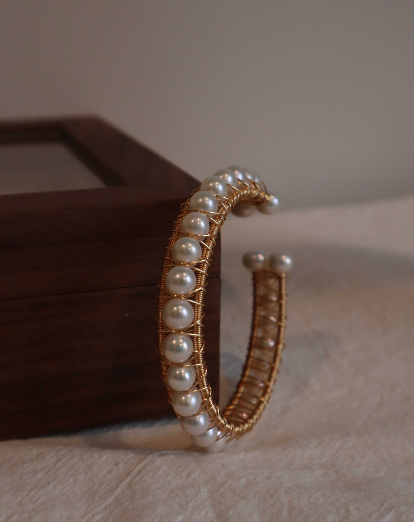 Retro Pearl Bracelet