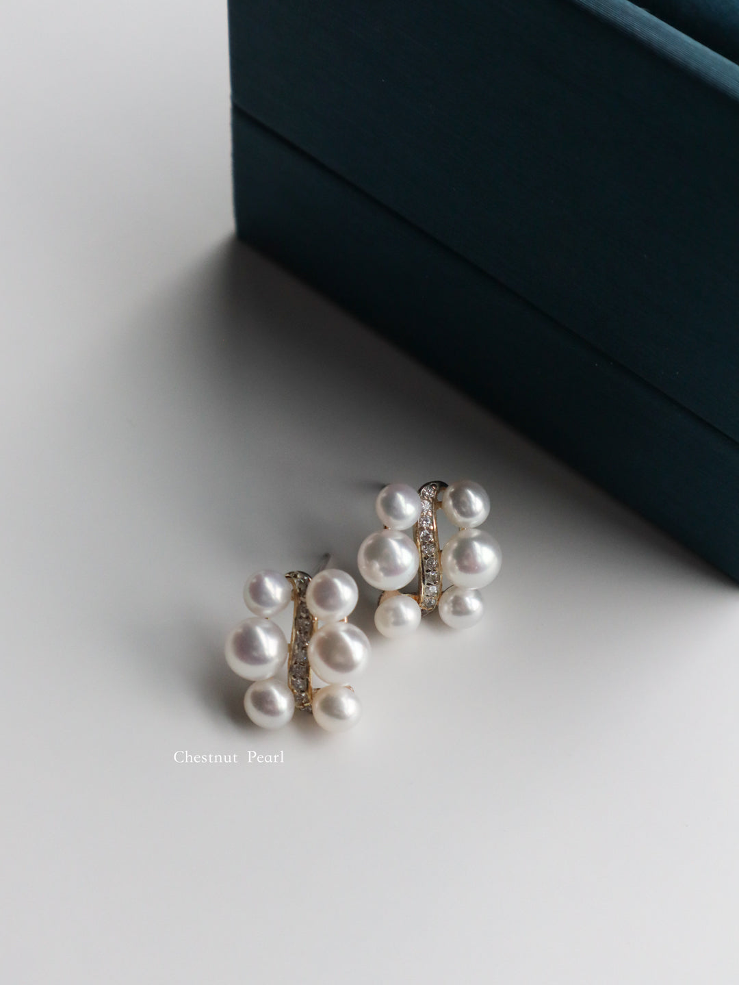 Exquisite Silver Pearl Stud Earrings with Natural Freshwater Pearls