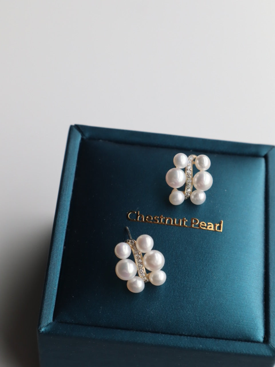 Exquisite Silver Pearl Stud Earrings with Natural Freshwater Pearls