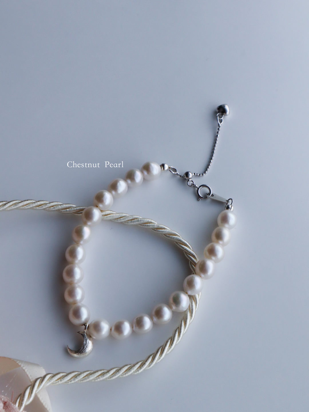 Artemis Moon Pearl Bracelet - 6-7mm